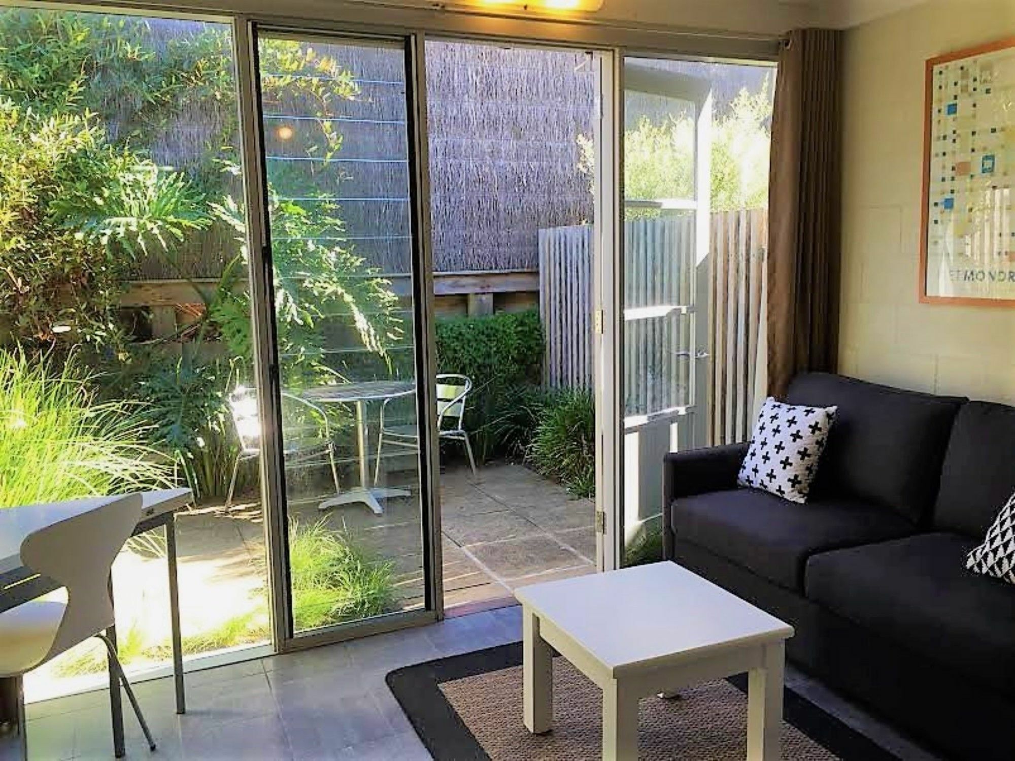 Oceanic Sorrento Apartment Exterior photo