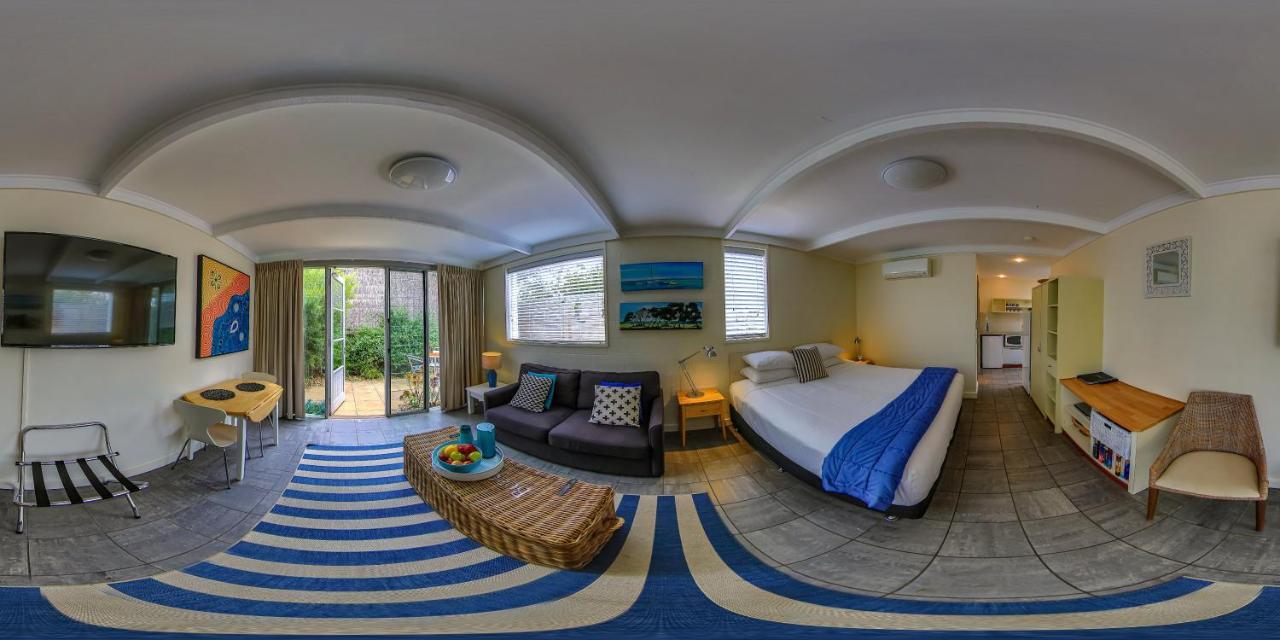 Oceanic Sorrento Apartment Exterior photo